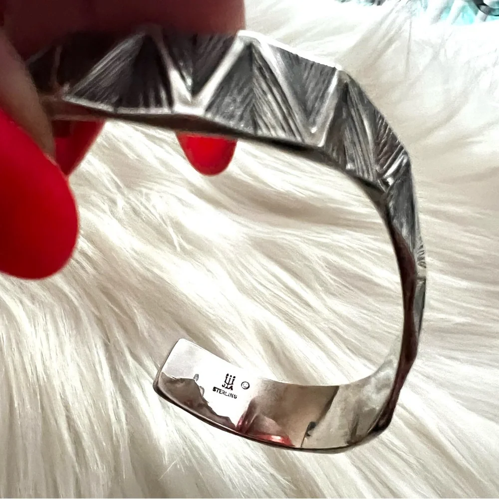Highly RARE James Avery thatch wave cuff bracelet - Picture 12 of 13